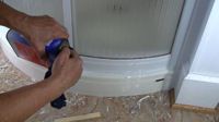 using denatured alcohol to dissolve silicone caulk